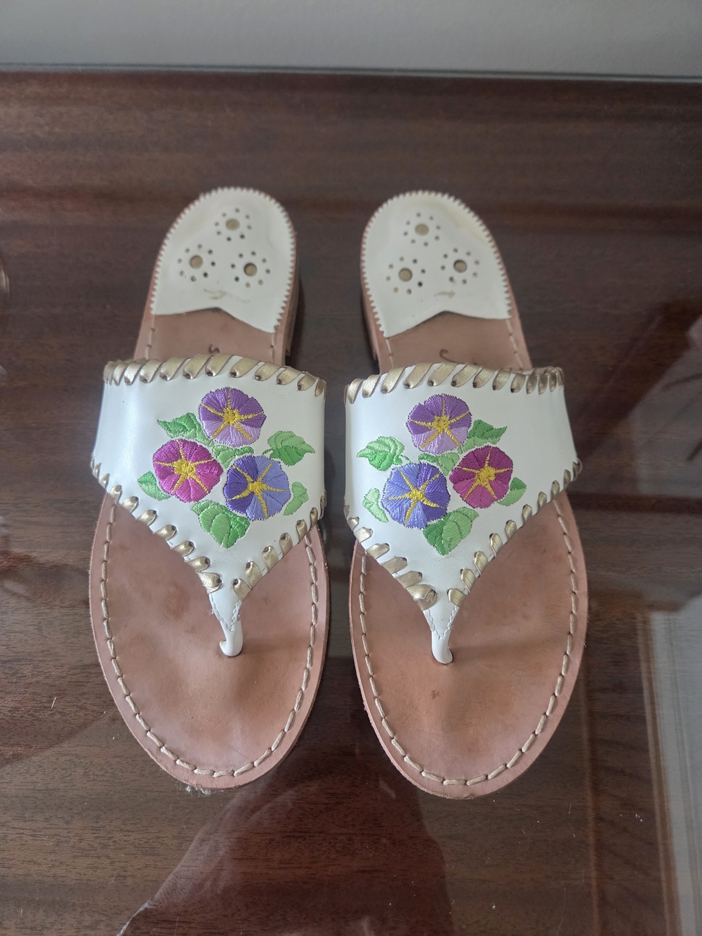 Jack Rogers White Floral Embroidered Women’s Thong Sandals
